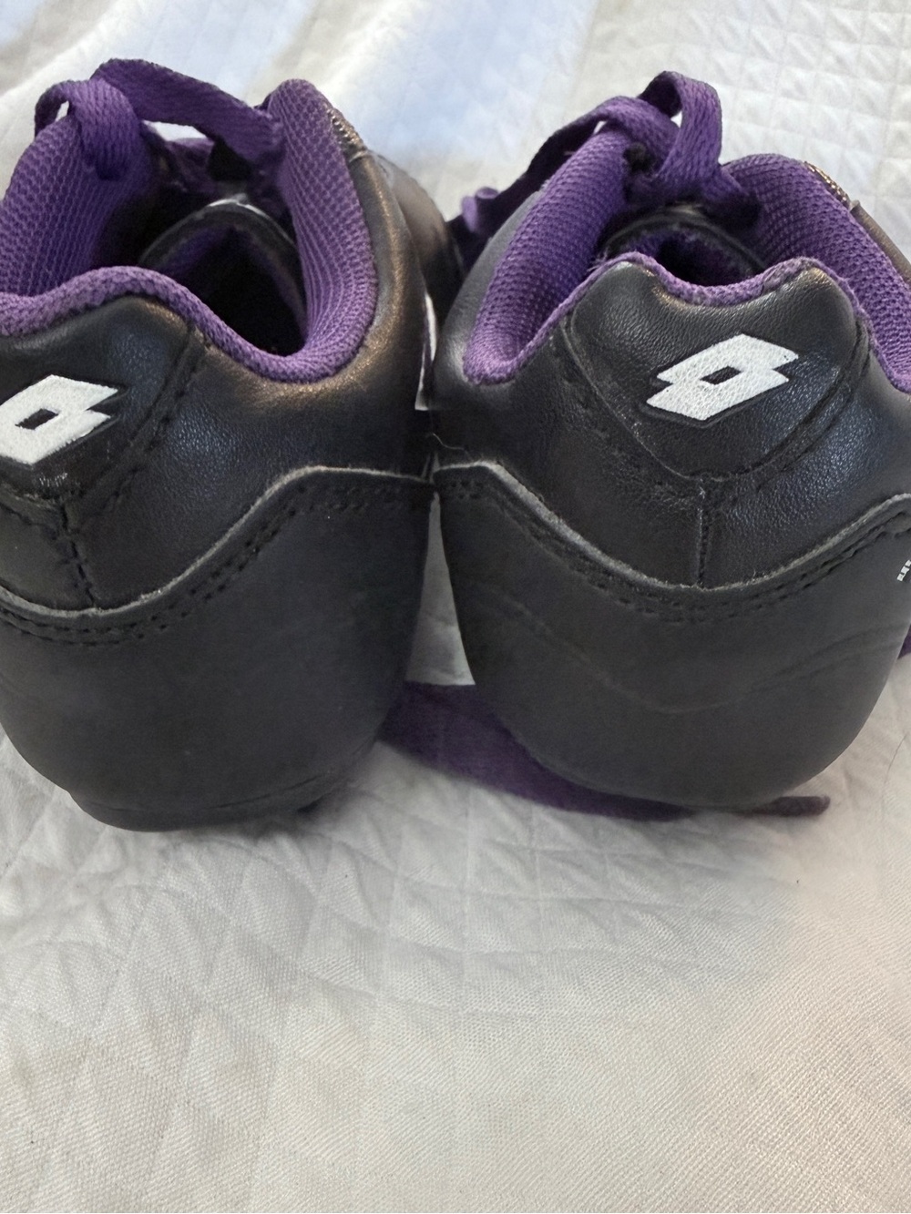 Lotto Striker Youth Girl's Soccer Cleats Black Purple Size US 9T - Picture 4 of 7